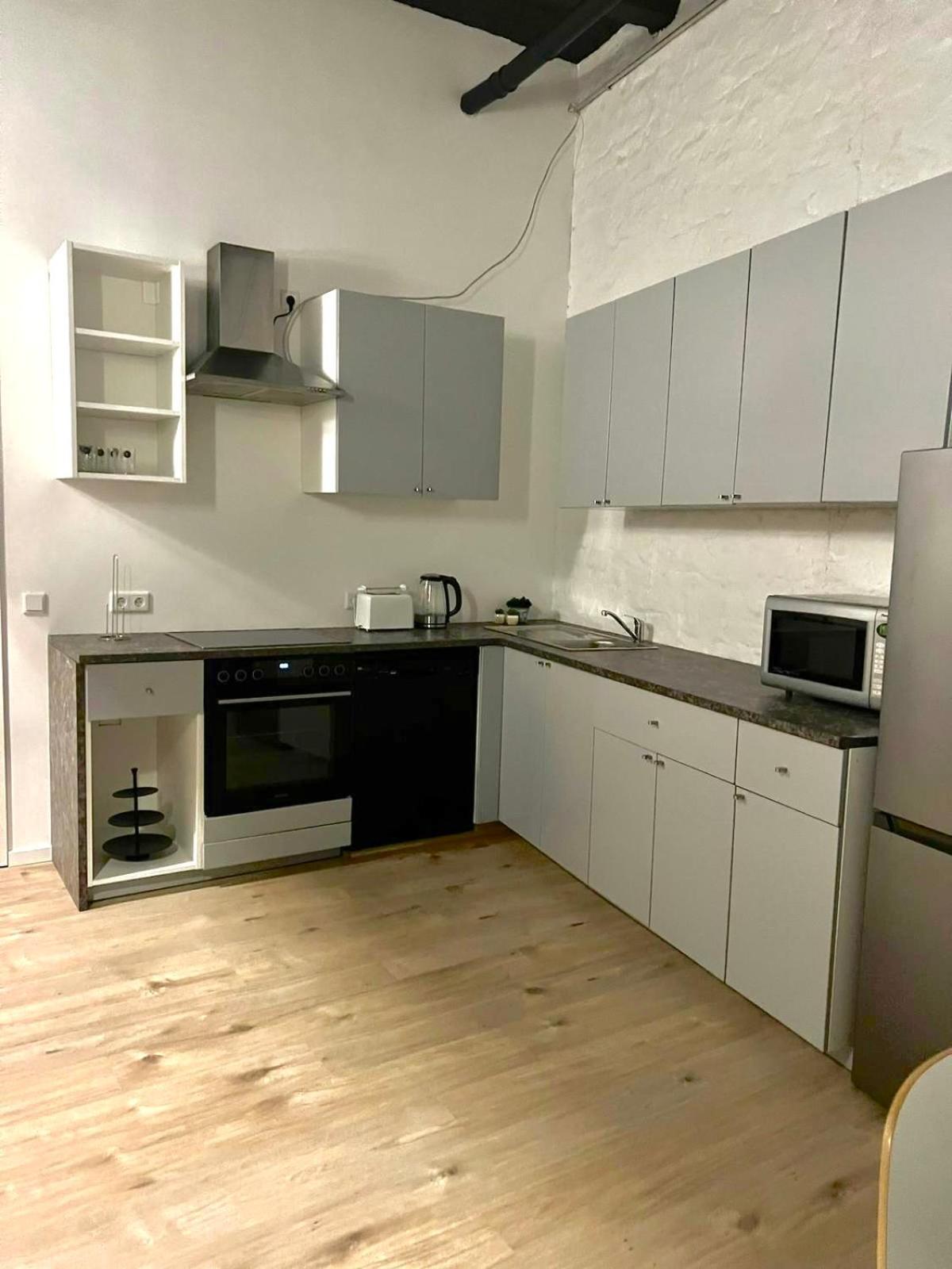 Heaven Homes - Doppelzimmer Mit Eigenem Bad Düsseldorf Kültér fotó