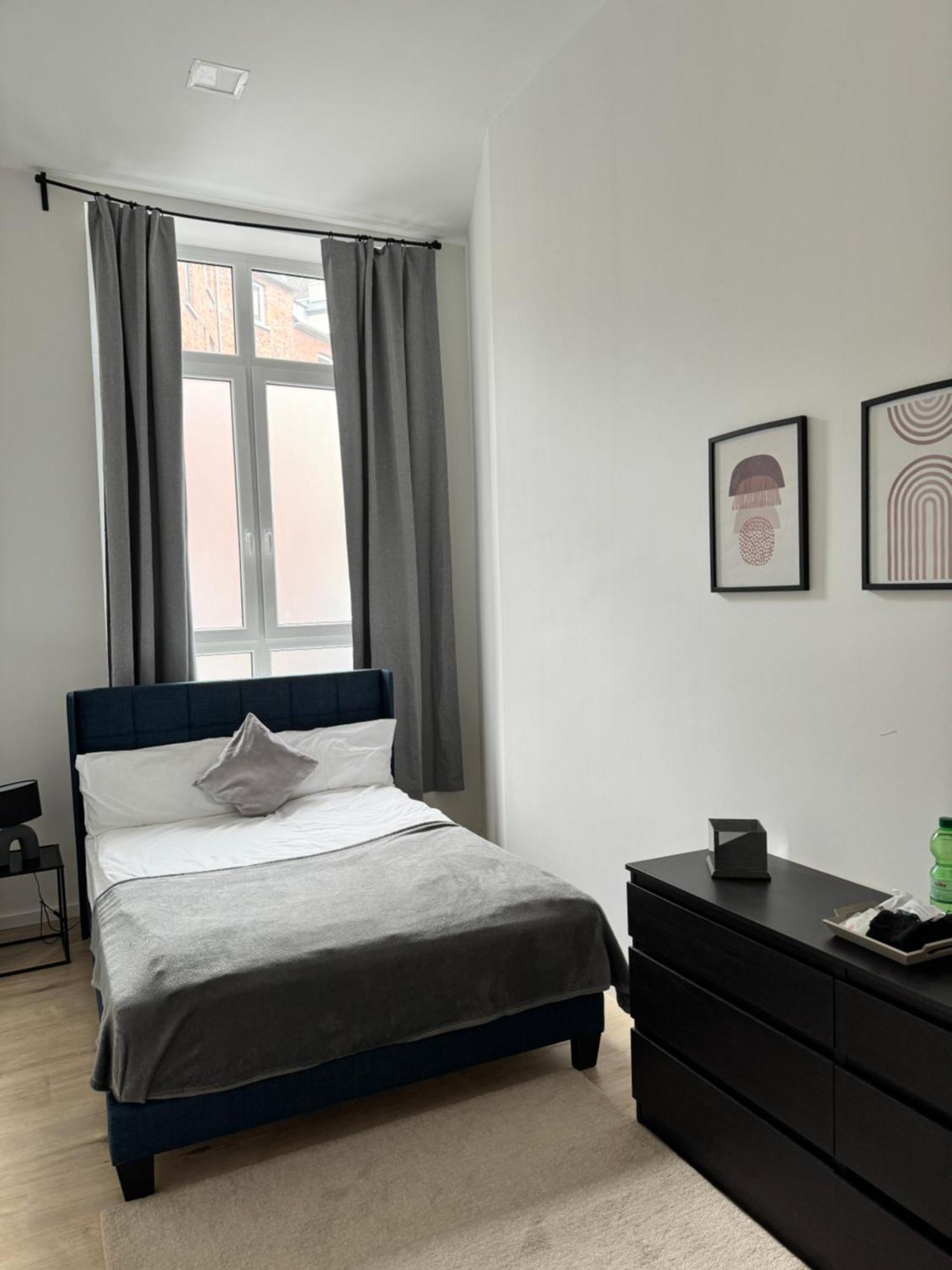 Heaven Homes - Doppelzimmer Mit Eigenem Bad Düsseldorf Kültér fotó